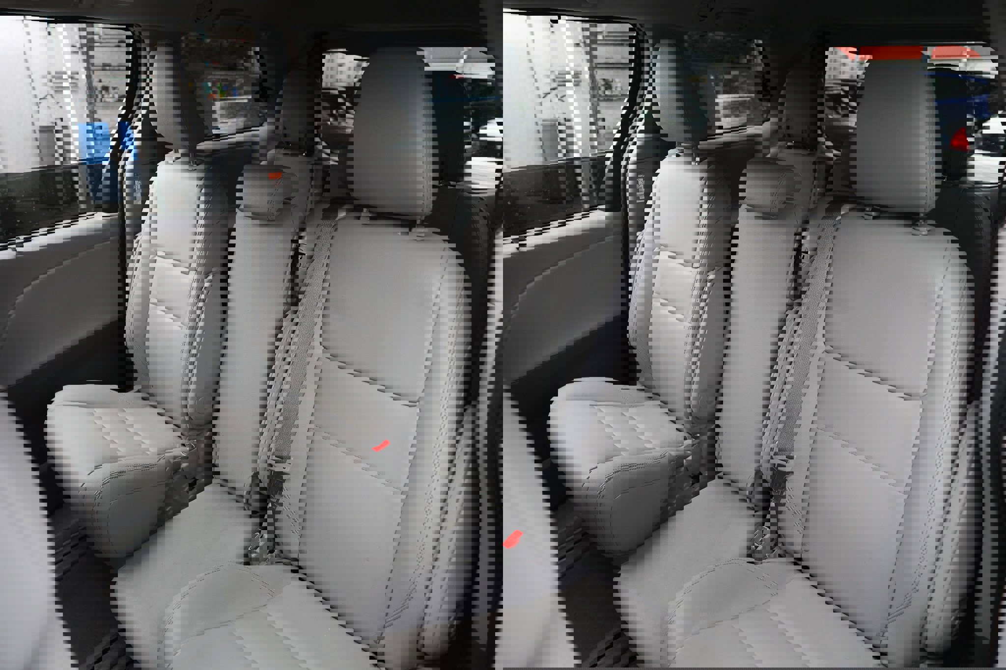 Used 2020 Toyota Sienna XLE image 11