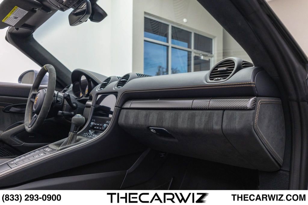 Used 2024 Porsche 718 Boxster Spyder RS RWD image 79