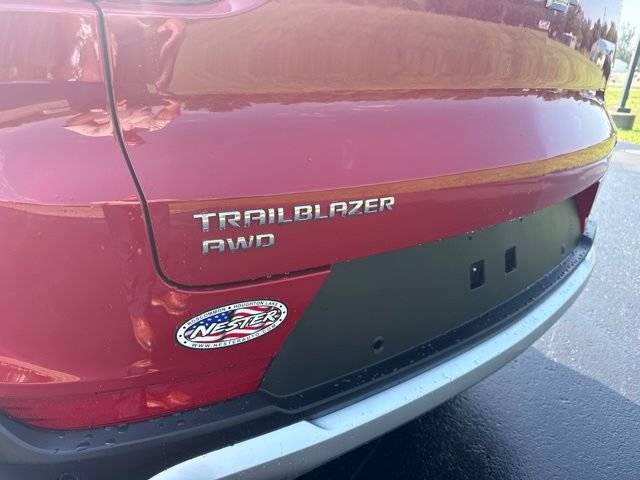 New 2026 Chevrolet TrailBlazer LT w/ LT Cold Weather Package AWD/4WD image 4