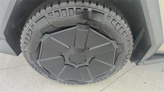 Used 2024 Tesla Cybertruck Cyberbeast image 53