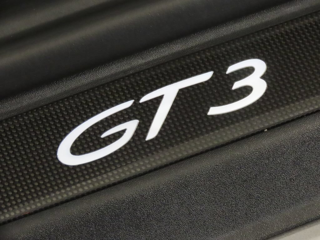 Certified 2014 Porsche 911 GT3 RWD image 39