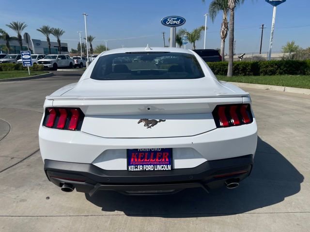 New 2026 Ford Mustang Coupe image 4