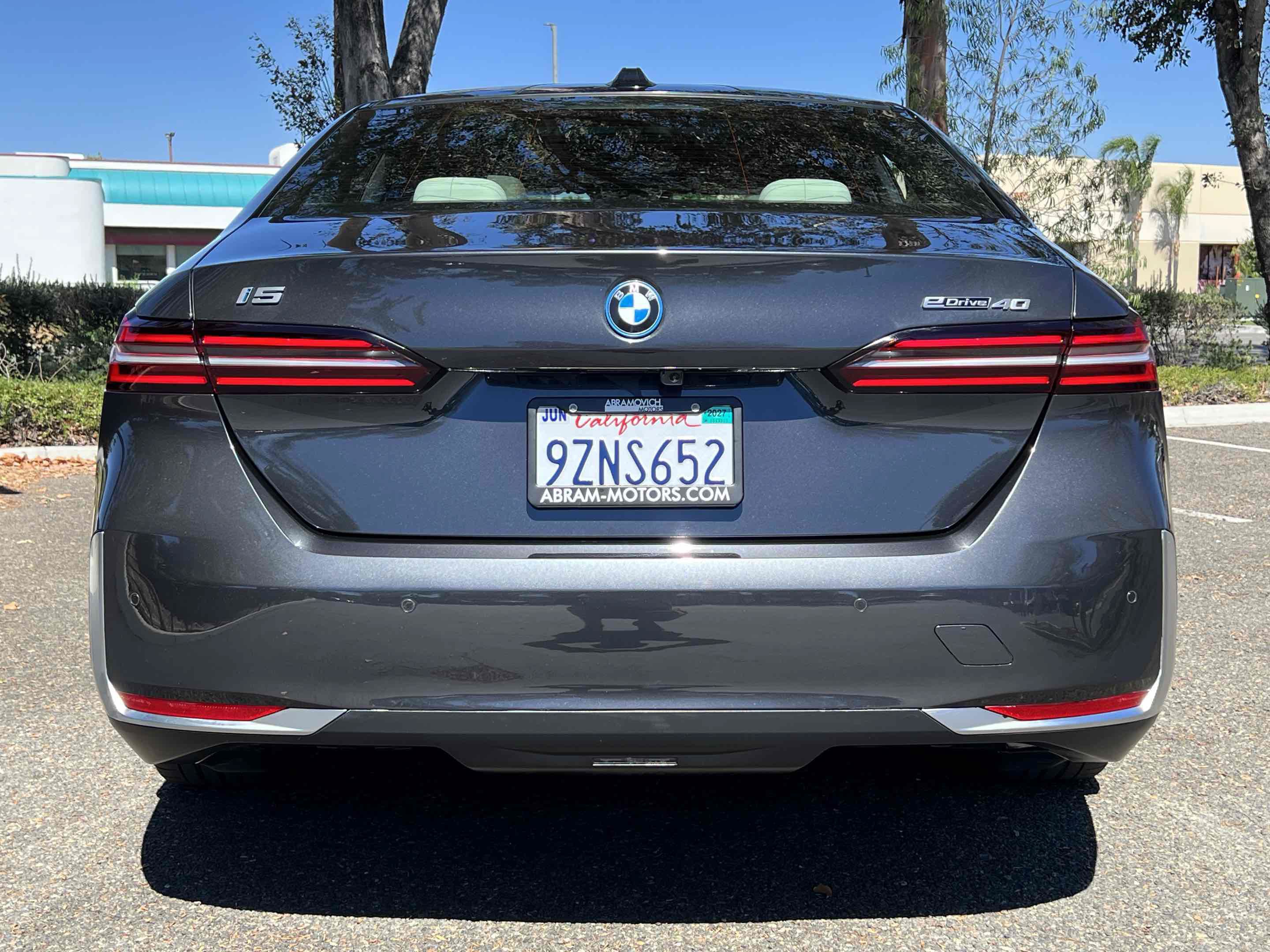 Used 2024 BMW i5 eDrive40i RWD image 59