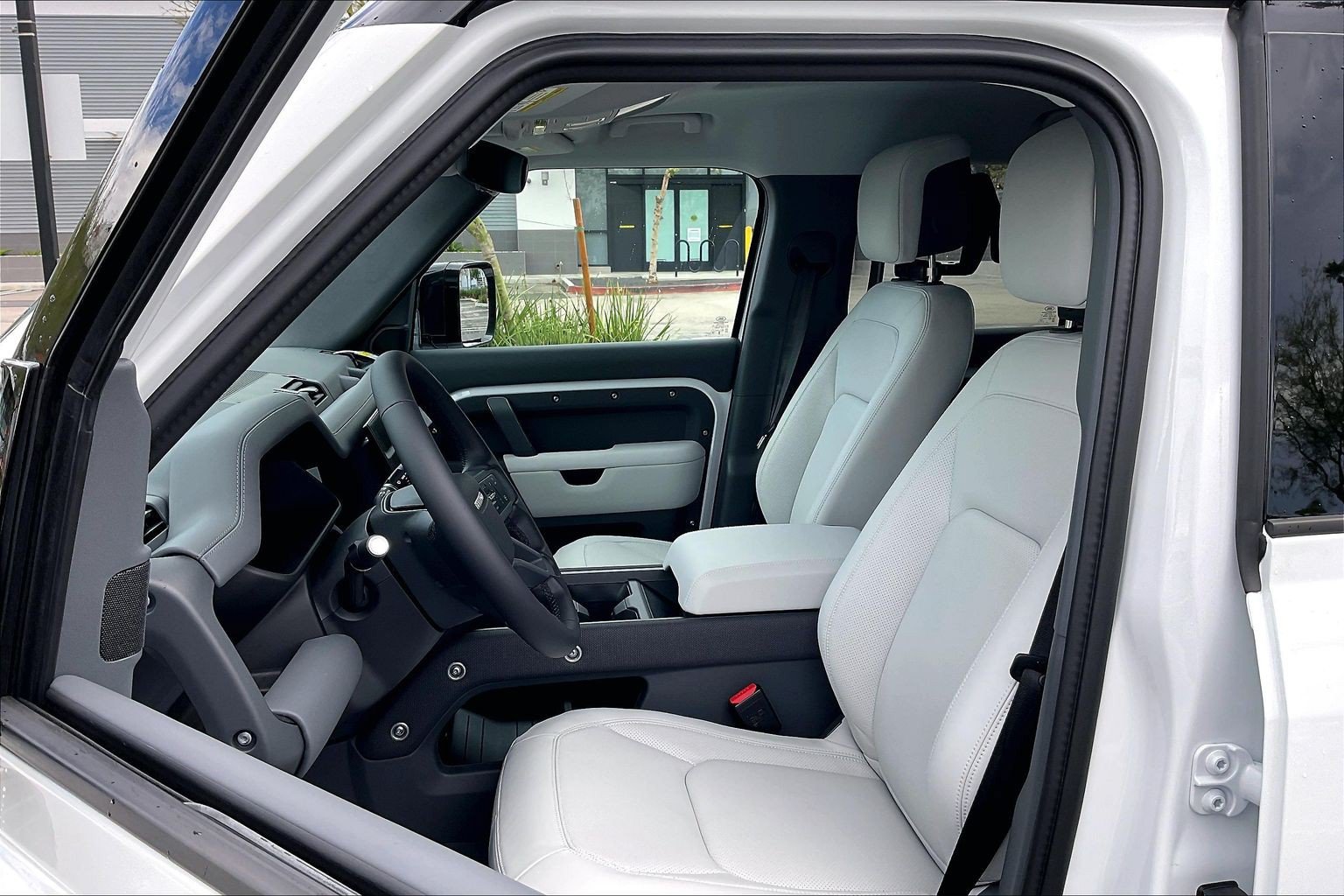 New 2026 Land Rover Defender 110 S AWD/4WD image 16