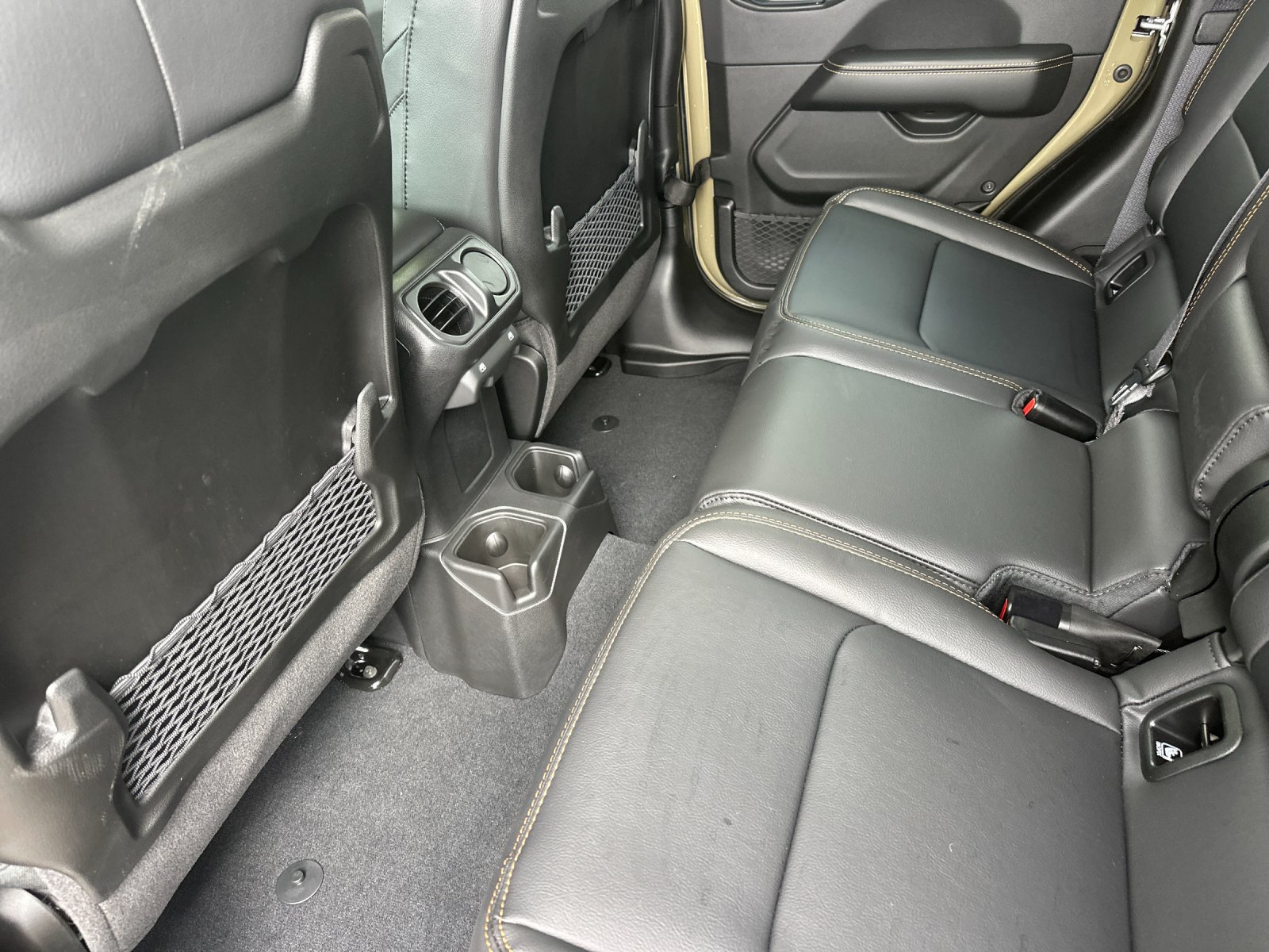 New 2026 Jeep Gladiator Sport AWD/4WD image 12