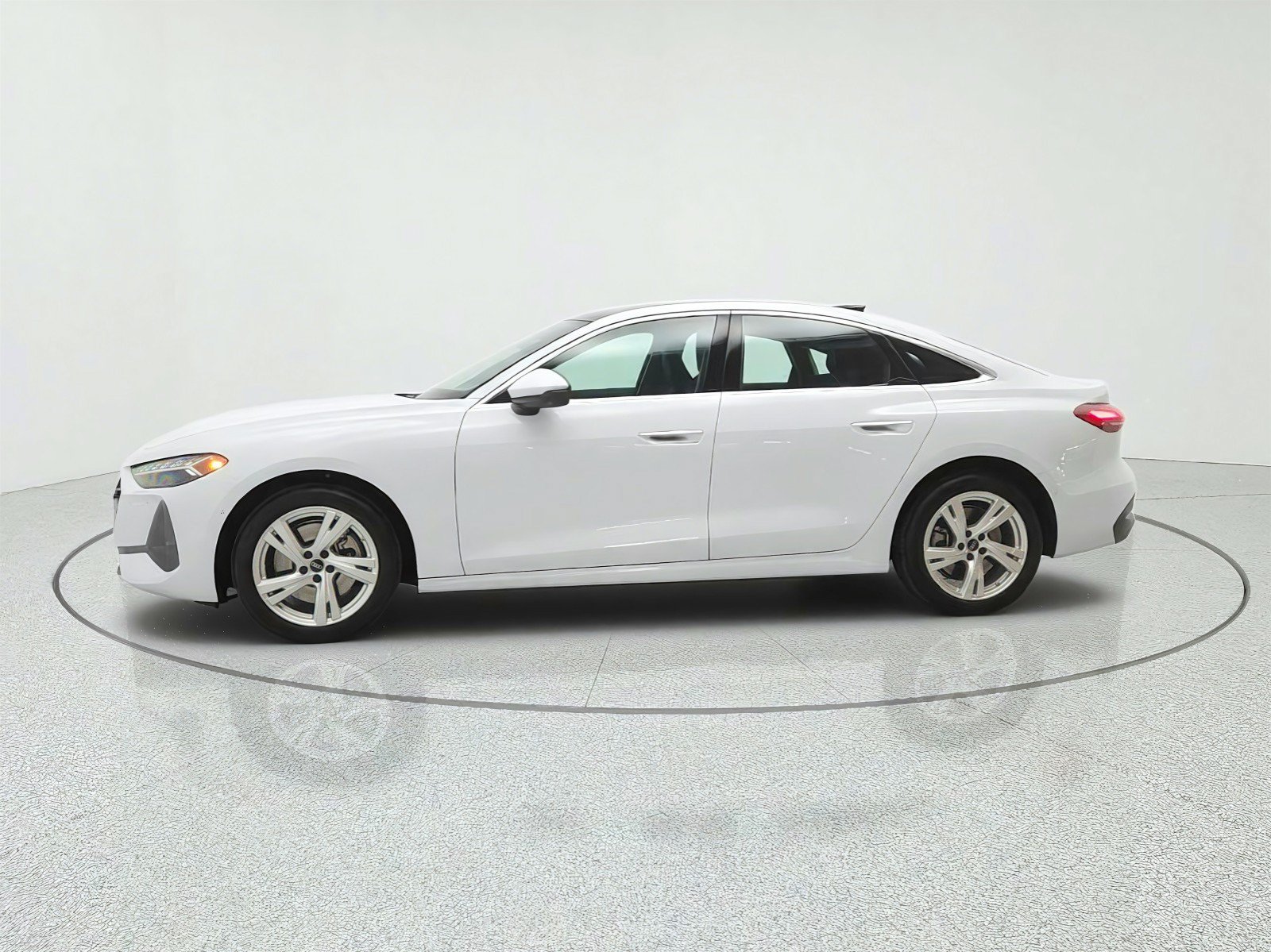 Used 2025 Audi A5 2.0T Premium Plus w/ Premium Plus AWD/4WD image 8