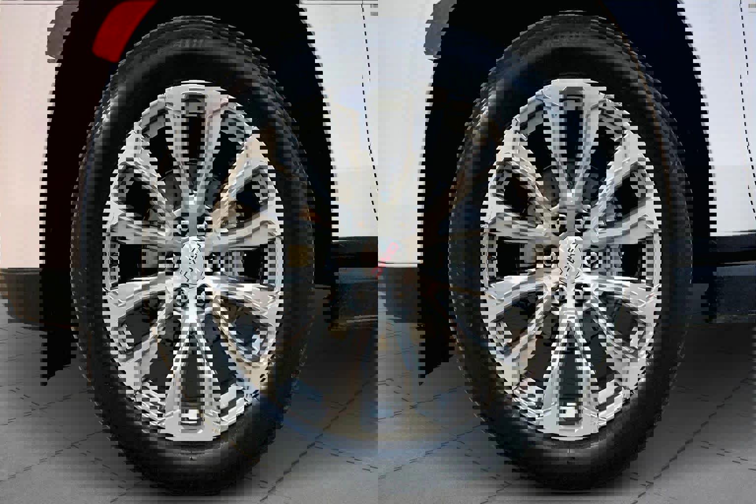 Used 2022 GMC Yukon Denali image 11