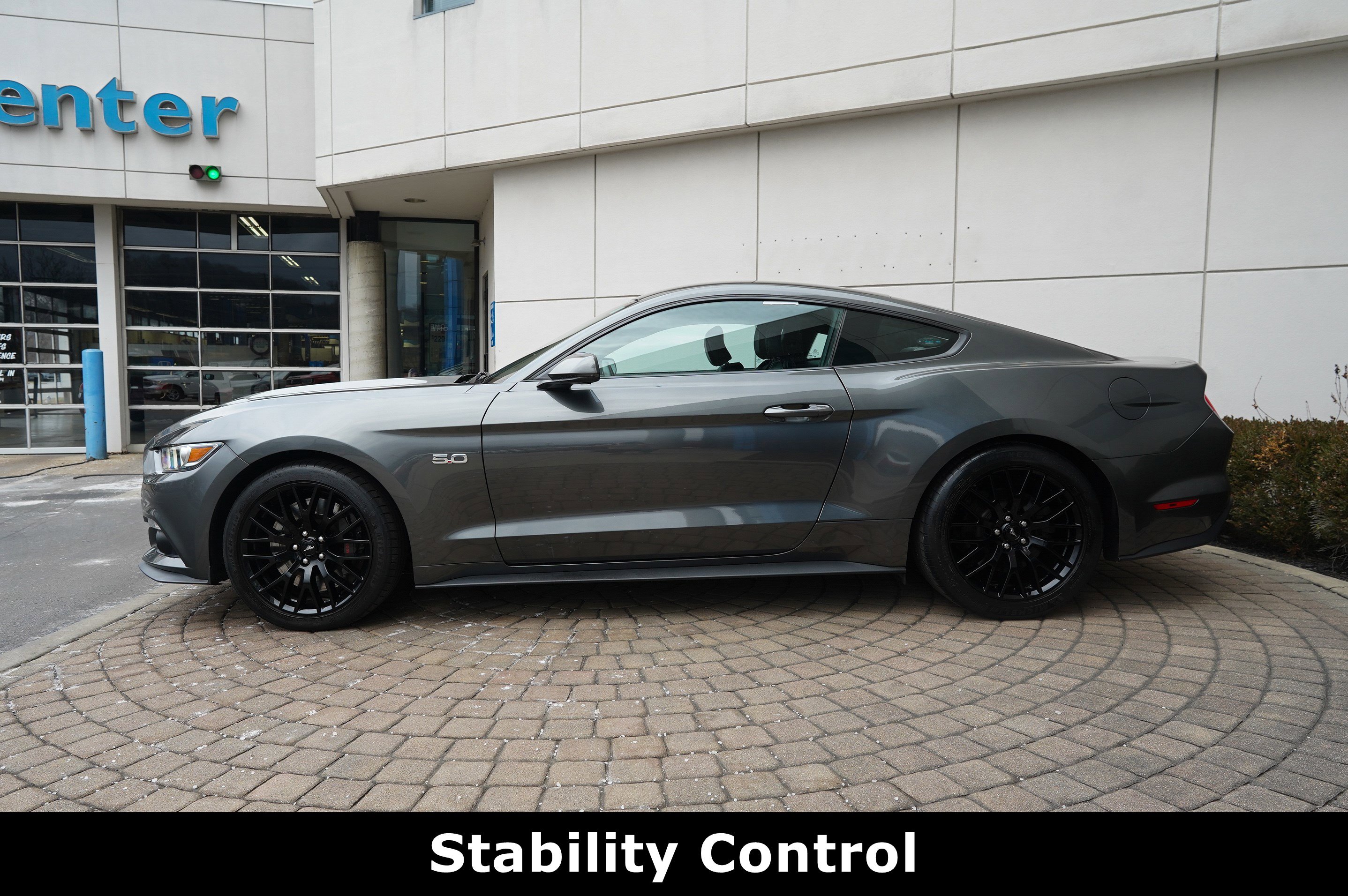 Used 2017 Ford Mustang GT Premium w/ GT Performance Package image 18