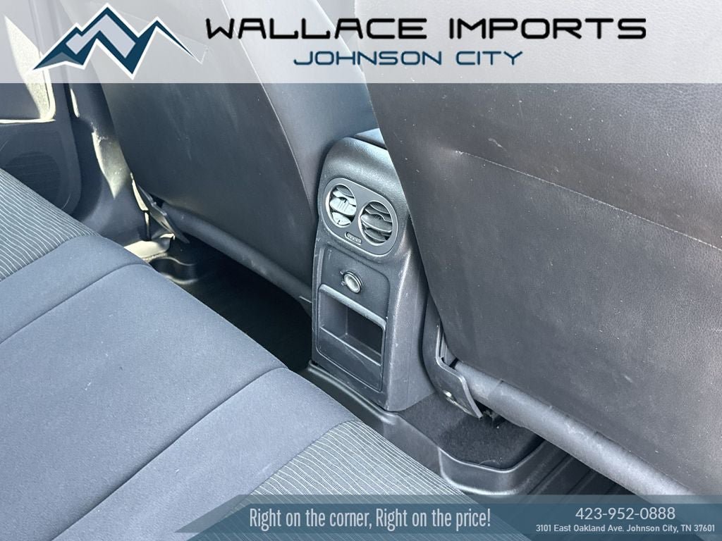 Used 2015 Volkswagen Tiguan S FWD image 36