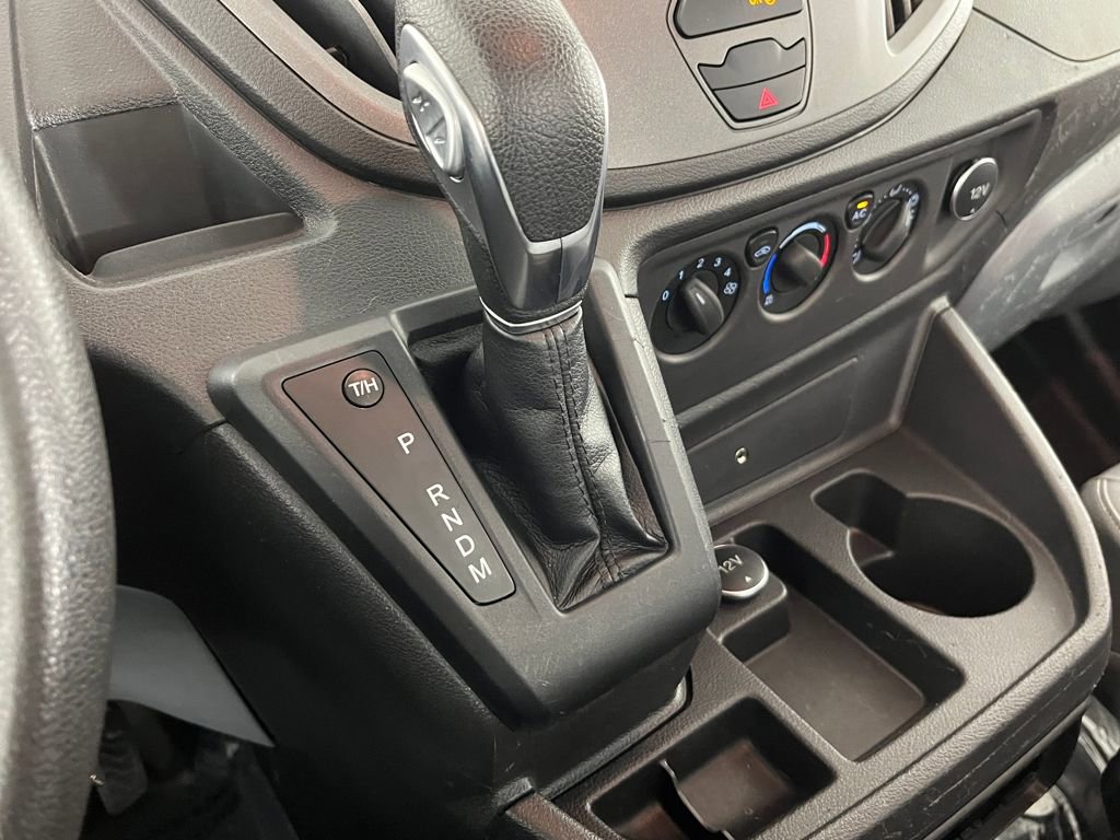 Used 2019 Ford Transit 350 138 DRW image 19