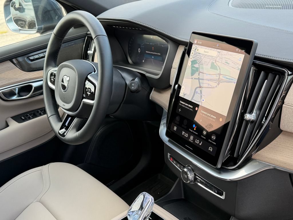 New 2026 Volvo XC90 B6 Plus w/ Protection Package Premier AWD/4WD image 7