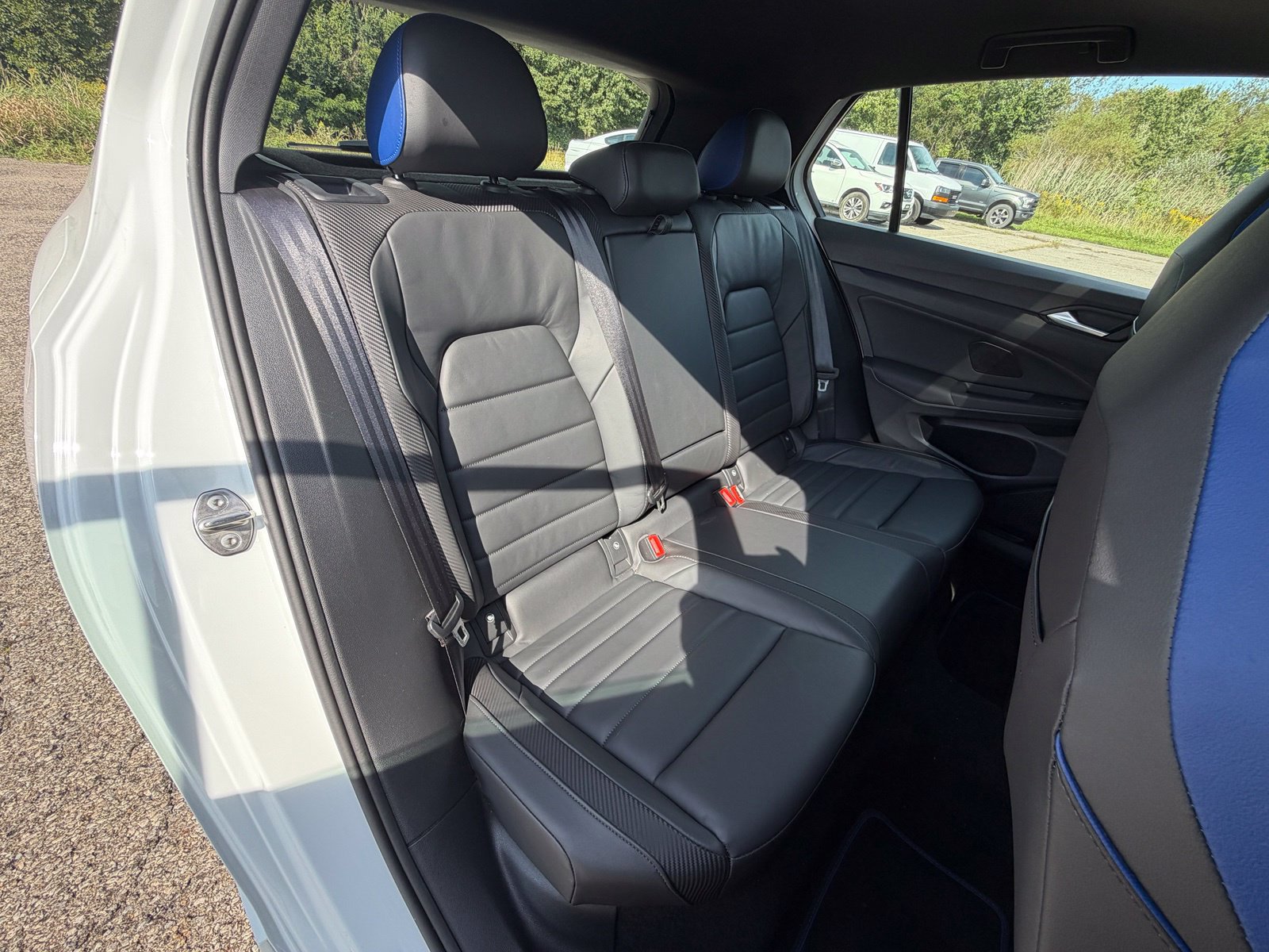 Used 2024 Volkswagen Golf R AWD/4WD image 4