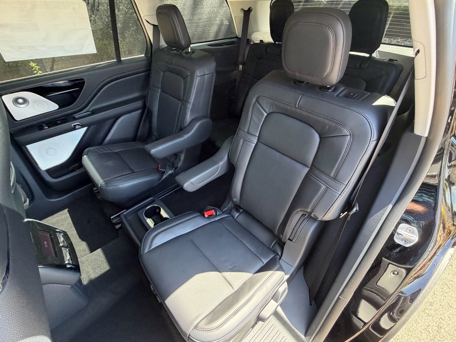 New 2026 Lincoln Aviator Reserve AWD/4WD image 23