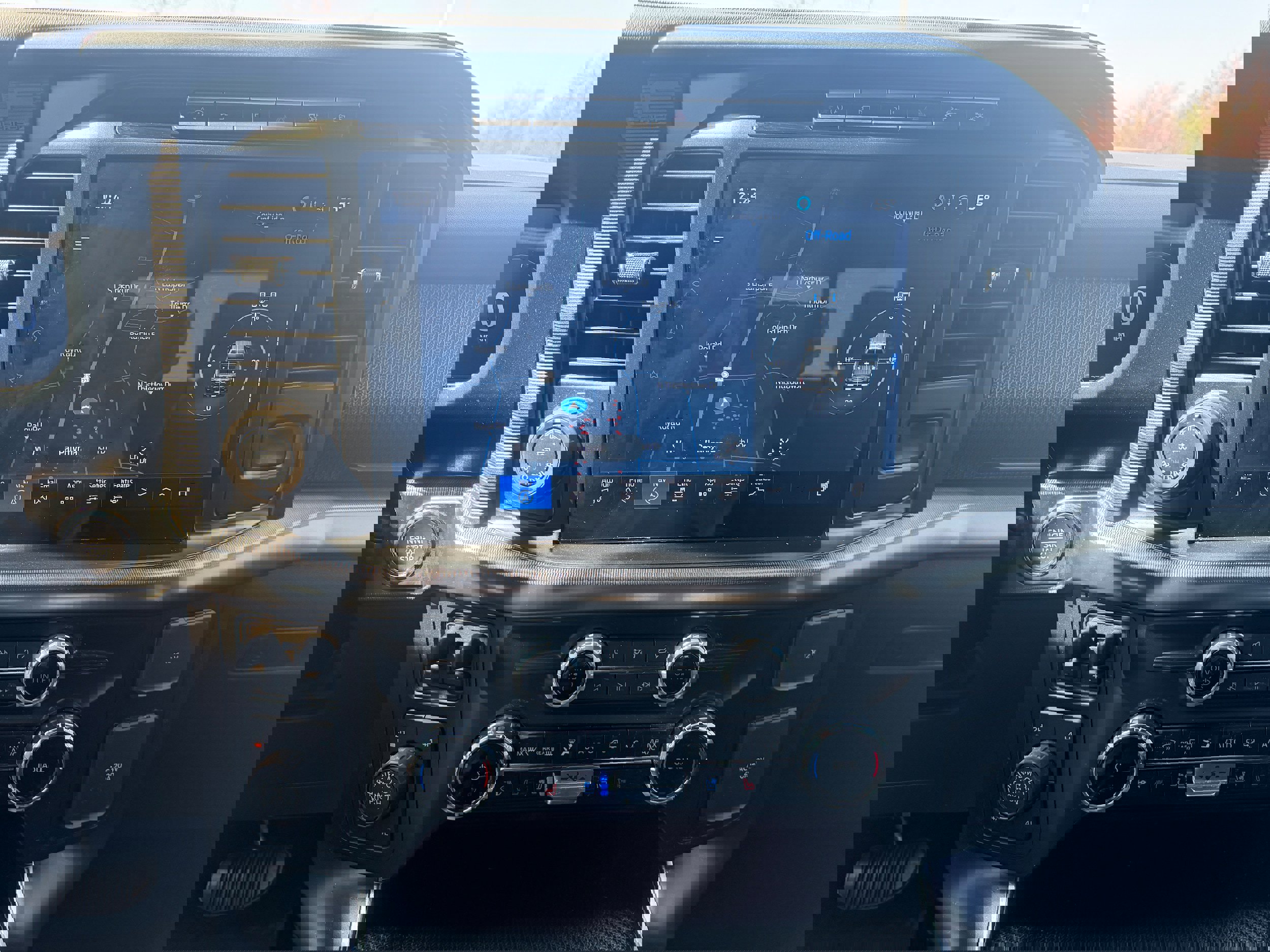 Used 2024 Ford F150 Raptor image 11