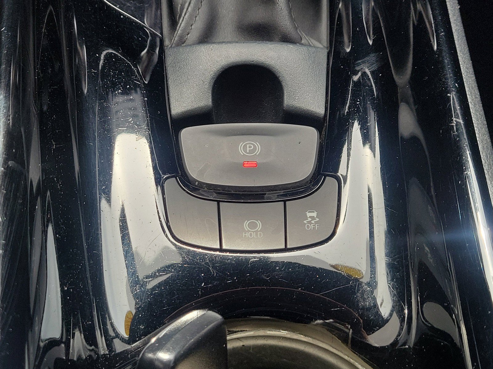 Used 2021 Toyota C-HR XLE FWD image 30
