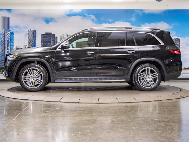 Certified 2026 Mercedes-Benz GLS 450 4MATIC image 6