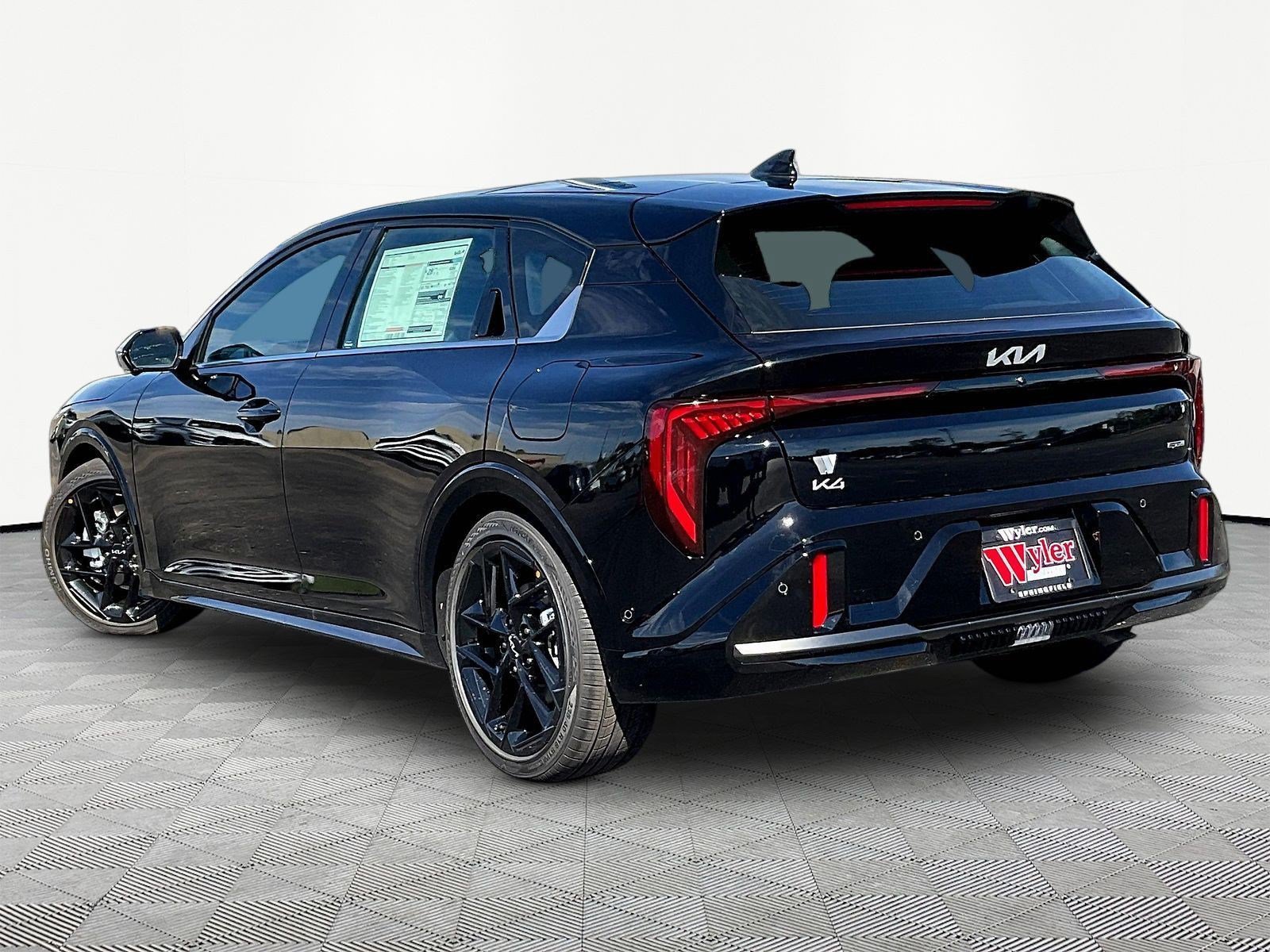 New 2026 Kia K4 GT-Line Turbo FWD image 4