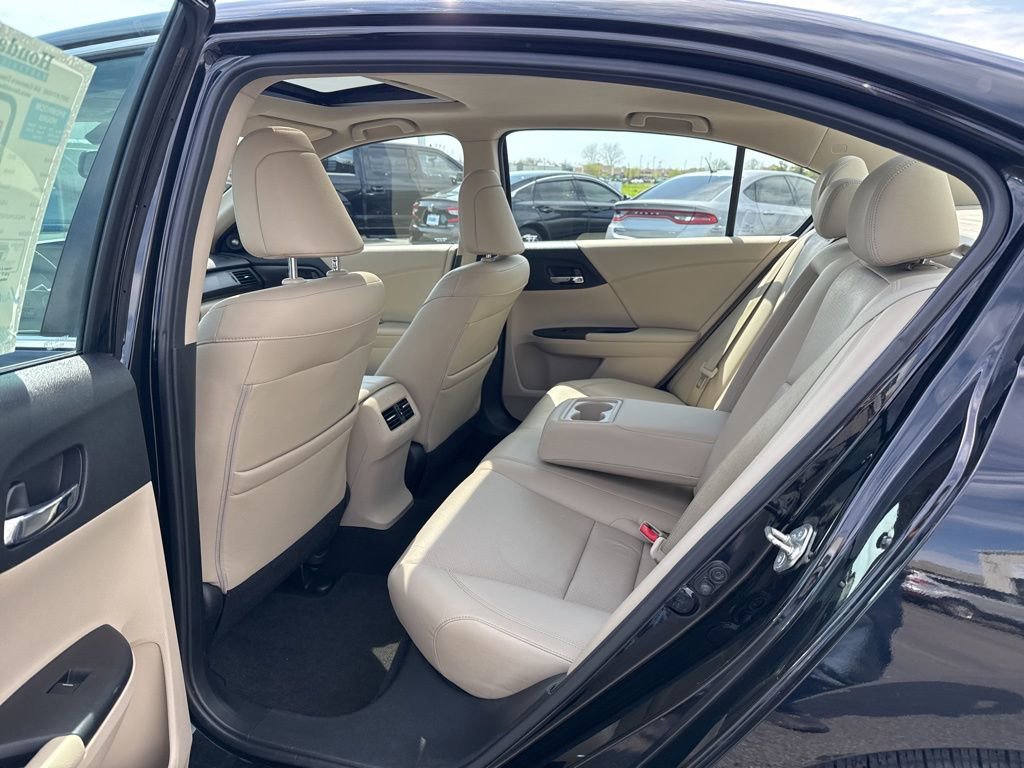 Used 2015 Honda Accord EX-L image 33
