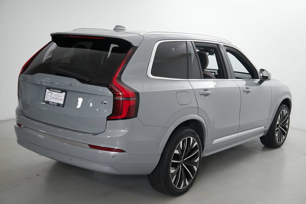 New 2026 Volvo XC90 T8 Plus w/ Protection Package Premier AWD/4WD image 9