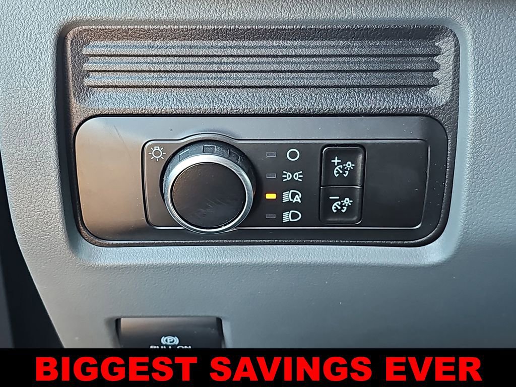 New 2025 Ford F550 2WD Regular Cab Super Duty image 26