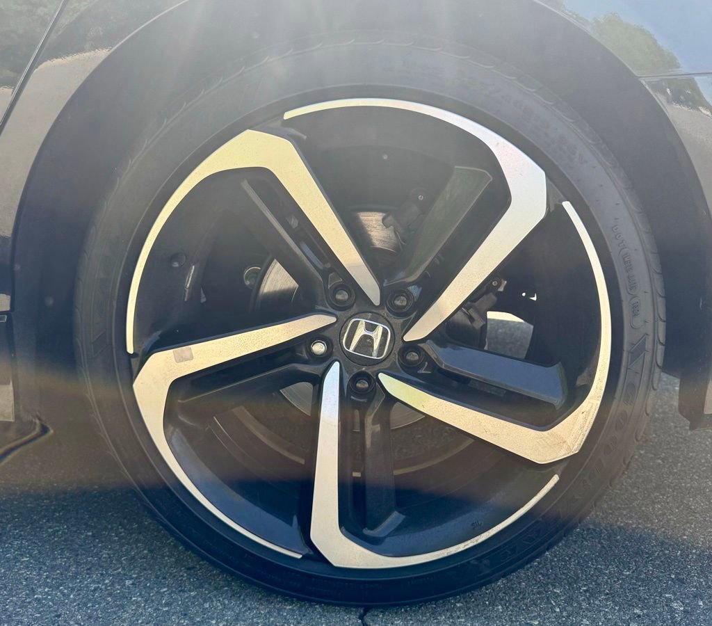 Used 2022 Honda Accord Sport image 29