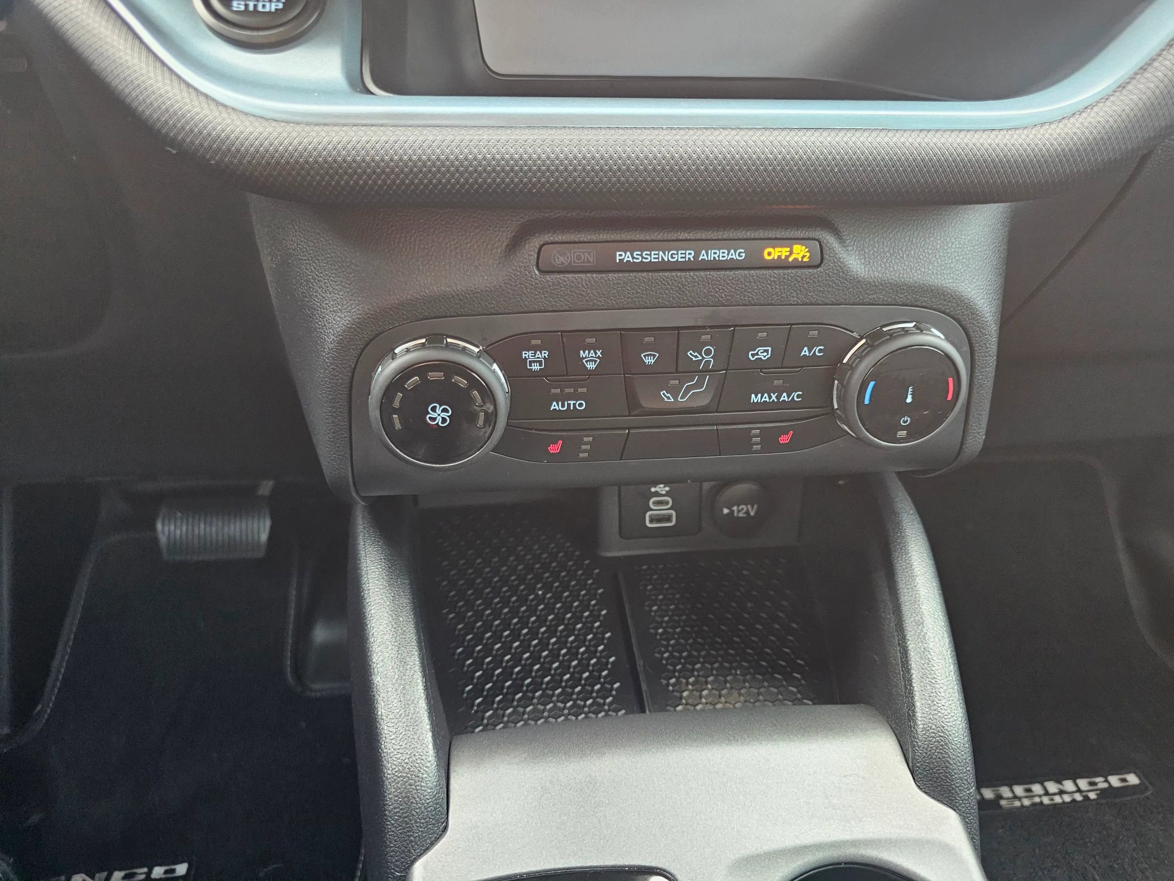 Used 2023 Ford Bronco Sport Badlands image 13