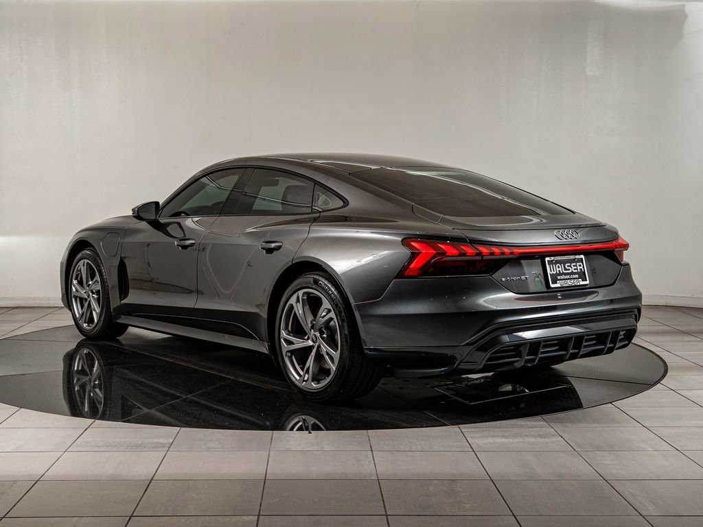 Used 2023 Audi e-tron GT Premium Plus AWD/4WD image 7