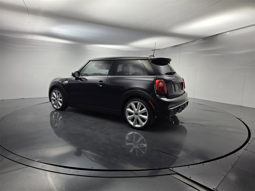 Used 2021 MINI Cooper S image 8