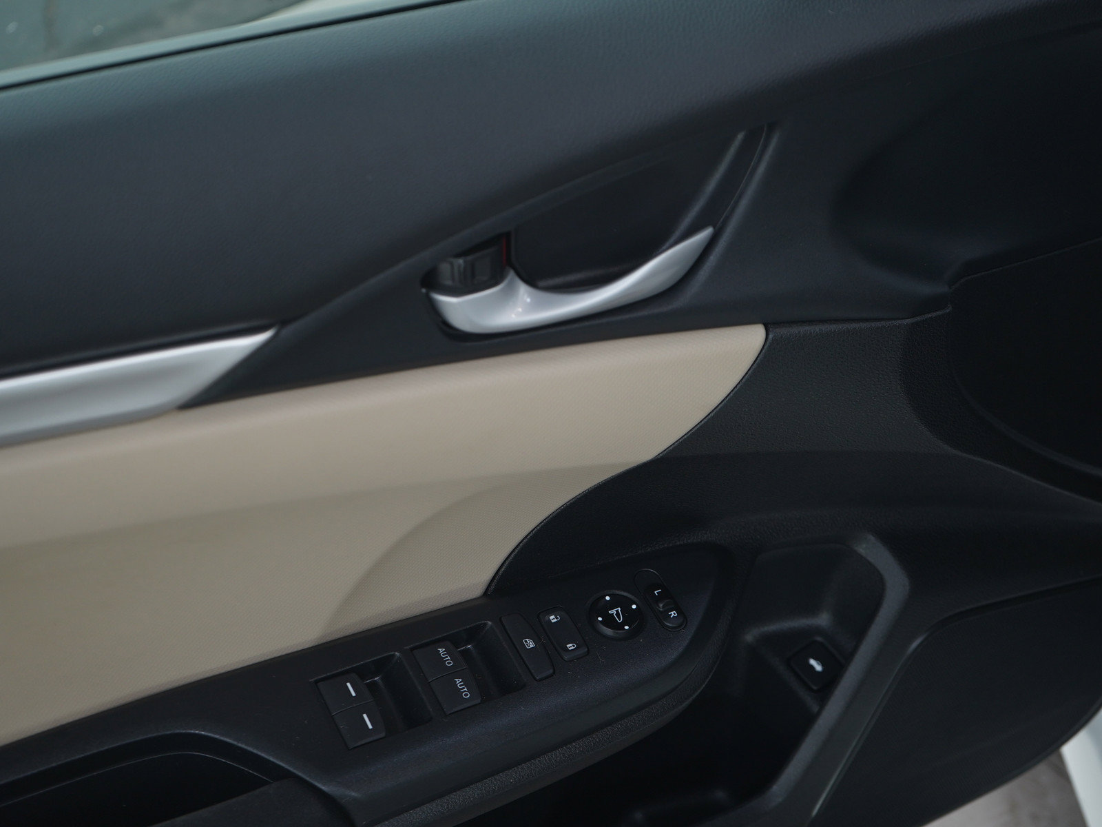 Used 2016 Honda Civic LX image 19