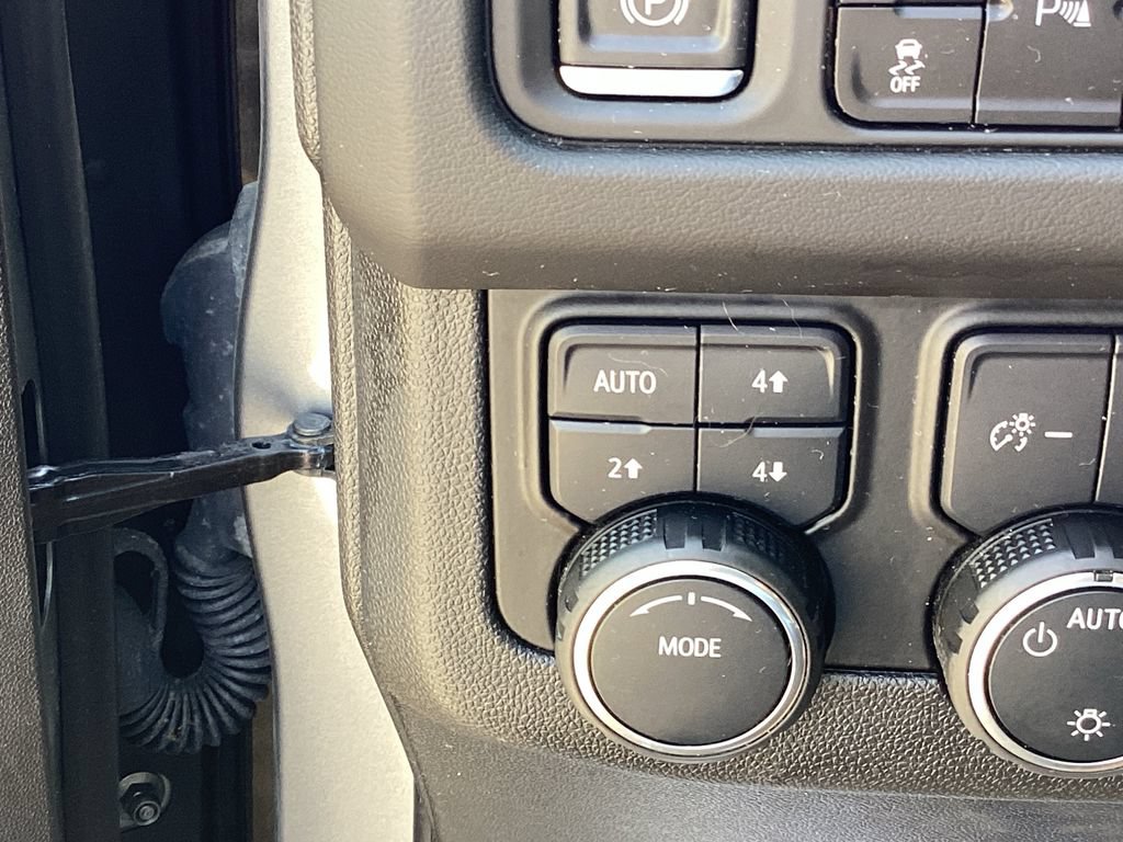 Used 2024 Chevrolet Tahoe LS w/ Driver Alert Package AWD/4WD image 32