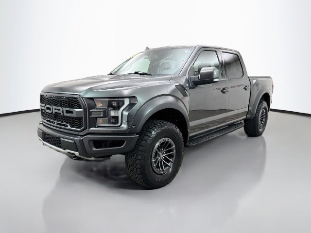 Used 2019 Ford F150 Raptor w/ Equipment Group 802A Luxury AWD/4WD image 3