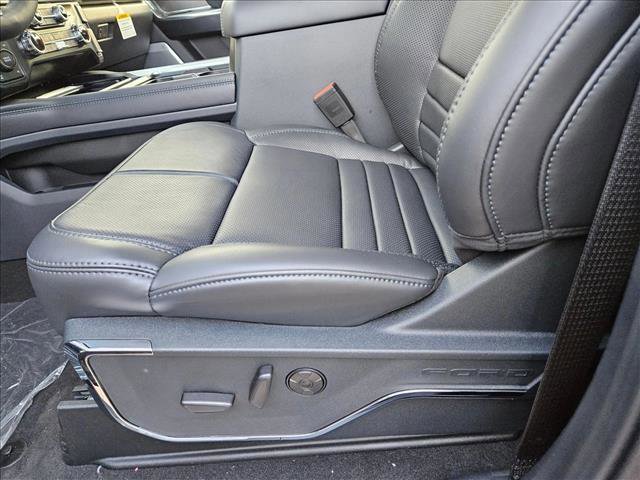 New 2026 Ford F350 Platinum image 4