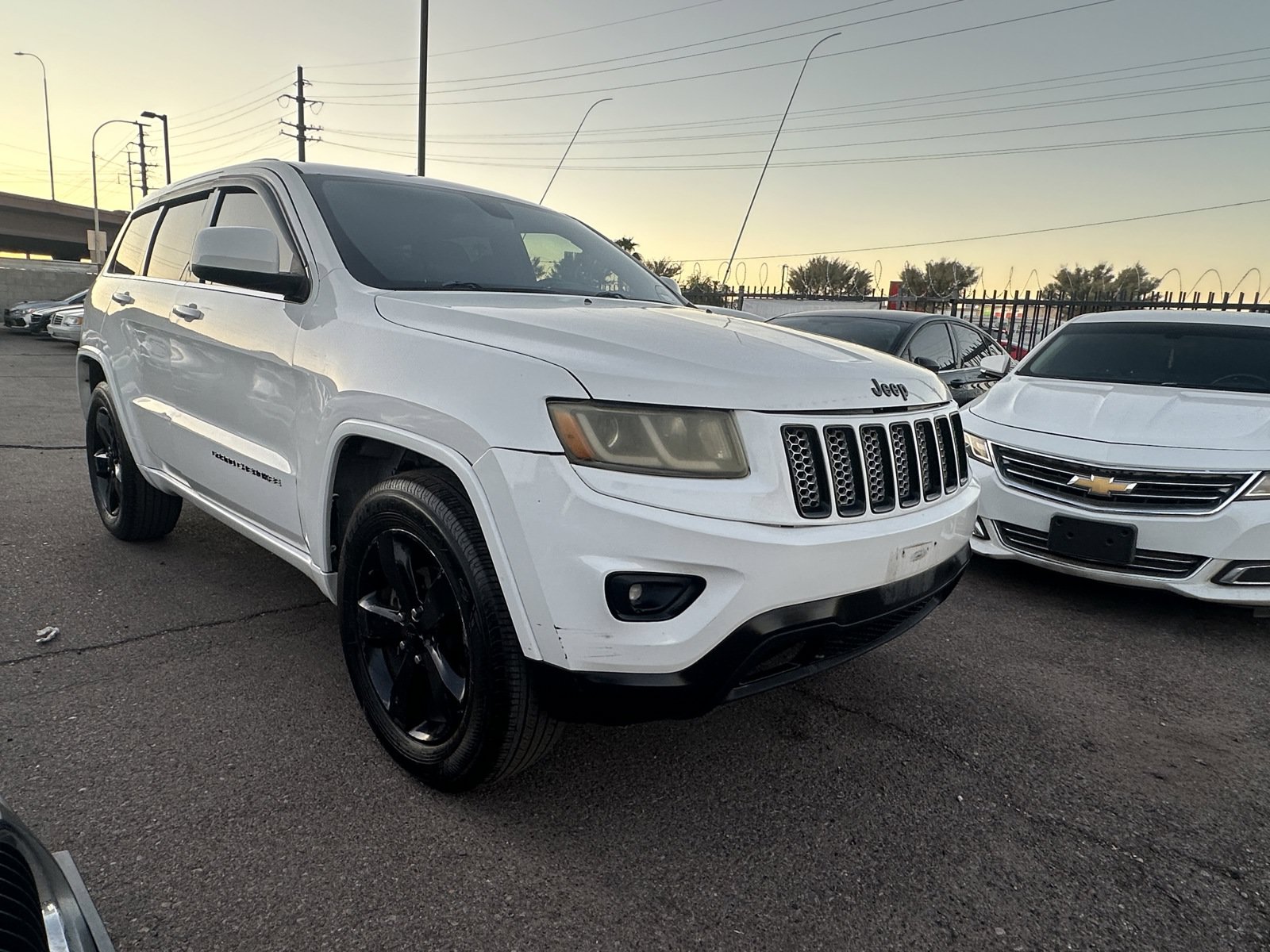 Used 2015 Jeep Grand Cherokee Altitude AWD/4WD image 2