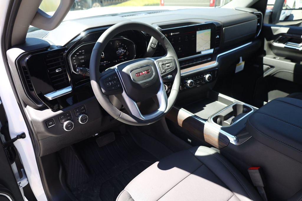 New 2026 GMC Sierra 3500 SLT w/ SLT Convenience Package AWD/4WD image 12