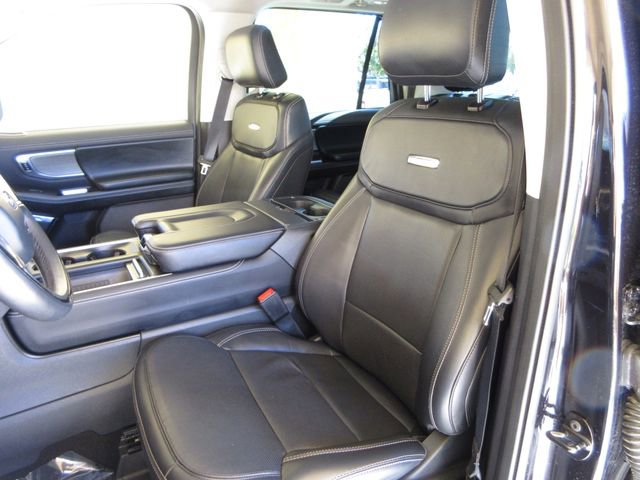 Certified 2025 Ford Expedition Max Platinum image 11