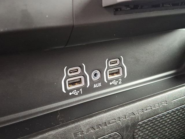 Used 2025 RAM 1500 Laramie image 21