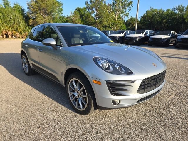 Used 2017 Porsche Macan S AWD/4WD image 7