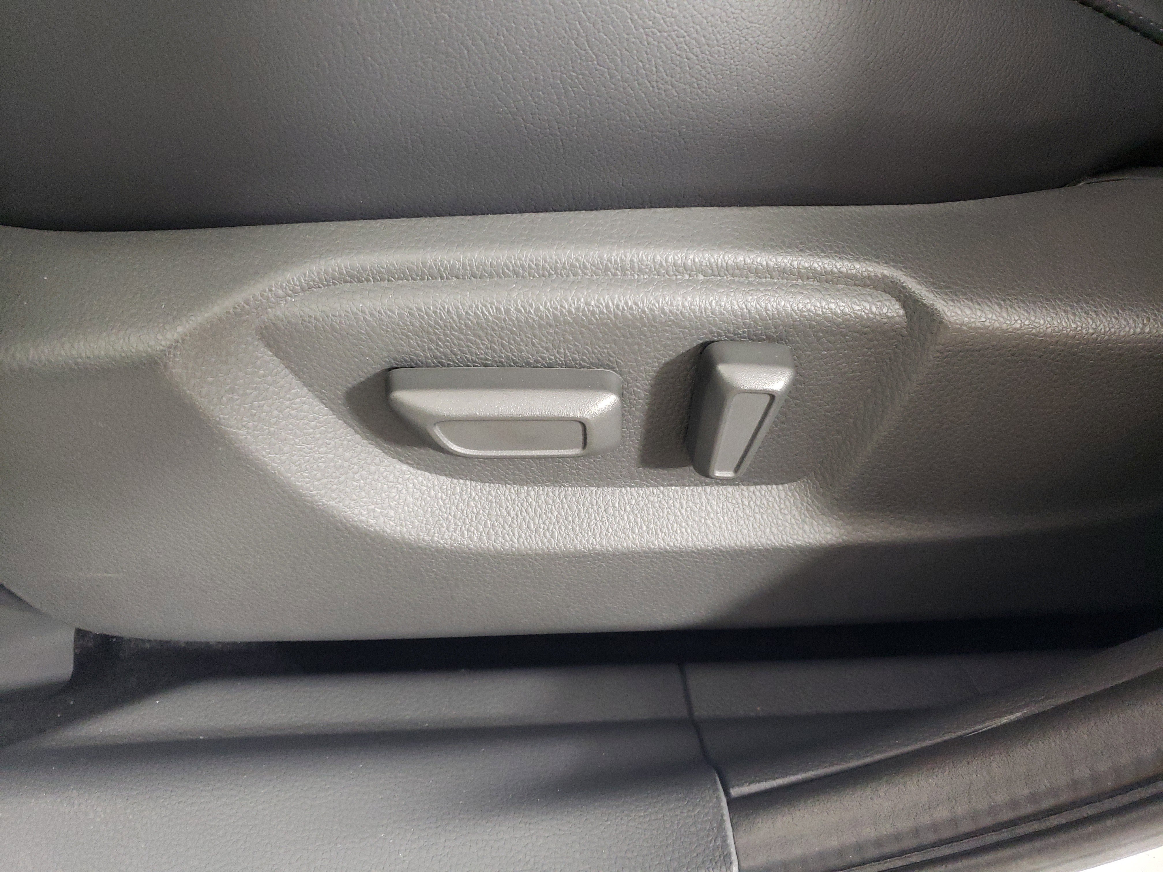 New 2026 Mitsubishi Eclipse Cross SEL image 10