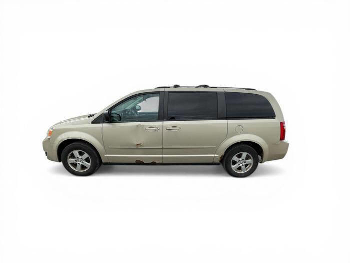 Used 2010 Dodge Grand Caravan Hero image 2