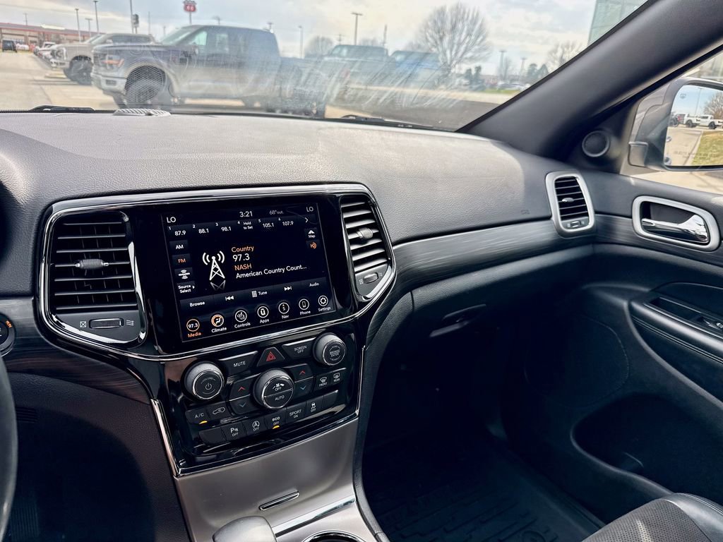 Used 2020 Jeep Grand Cherokee Laredo w/ Quick Order Package 2BN North image 21