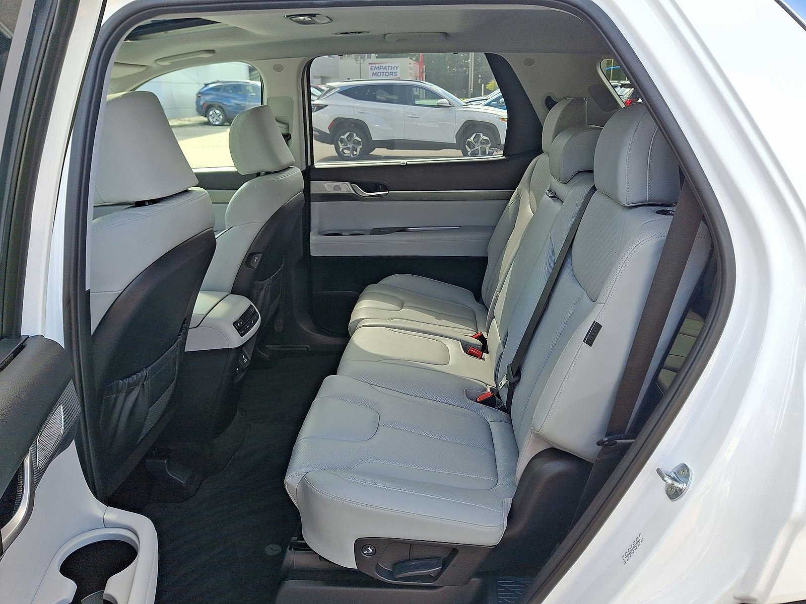 Used 2023 Hyundai Palisade SEL image 26