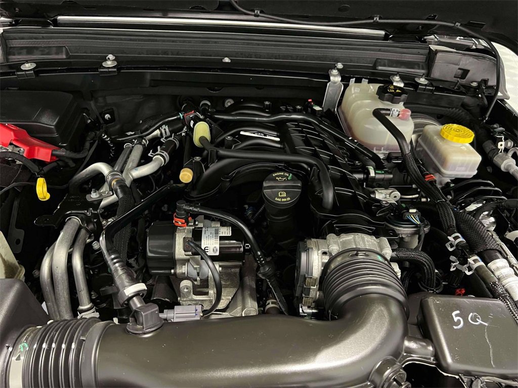 Used 2023 Jeep Wrangler Sport S image 35