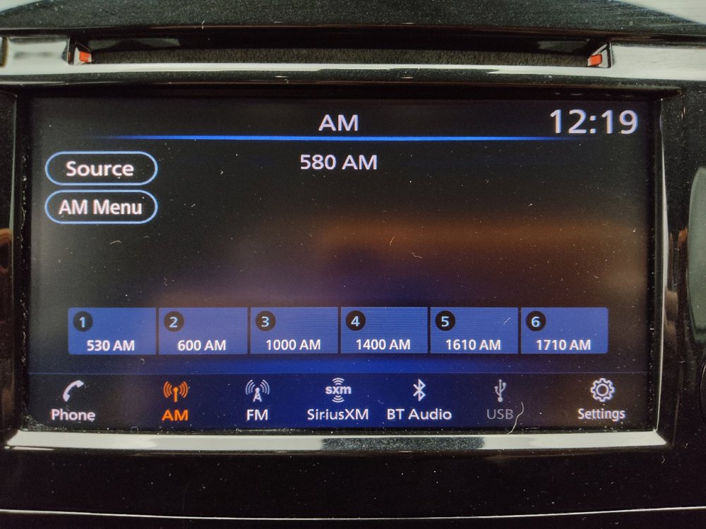 Used 2019 Nissan Rogue S image 25