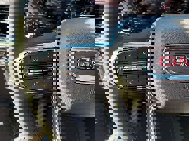 New 2026 GMC Yukon Elevation image 26