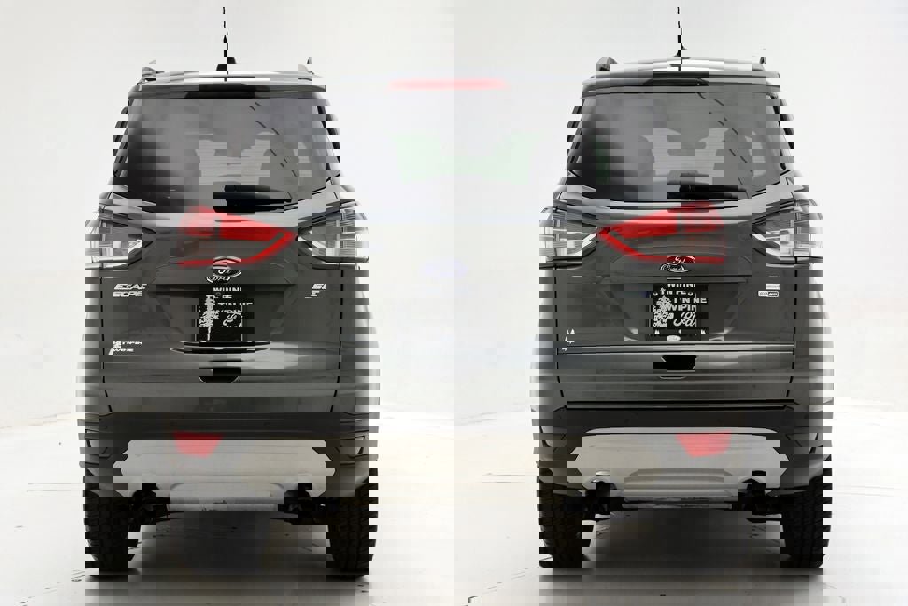 Used 2016 Ford Escape SE w/ Equipment Group 201A AWD/4WD image 7