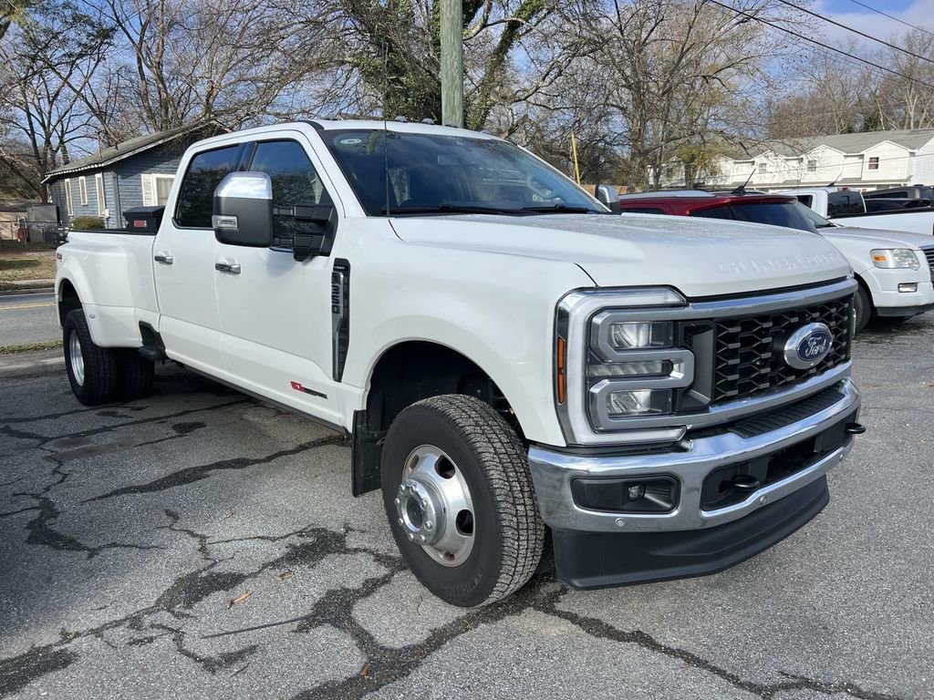 Used 2025 Ford F350 Lariat w/ Lariat Ultimate Package image 1