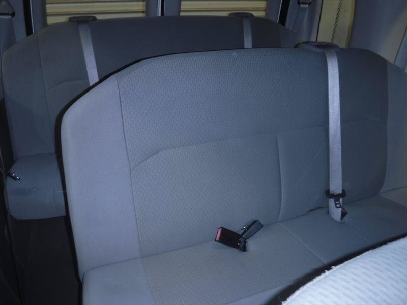 Used 2008 Ford E-350 and Econoline 350 XLT RWD image 33
