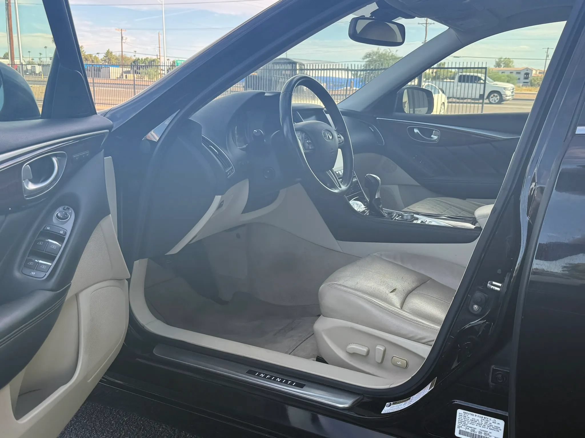 Used 2014 INFINITI Q50 Premium w/ Deluxe Touring Package RWD image 13