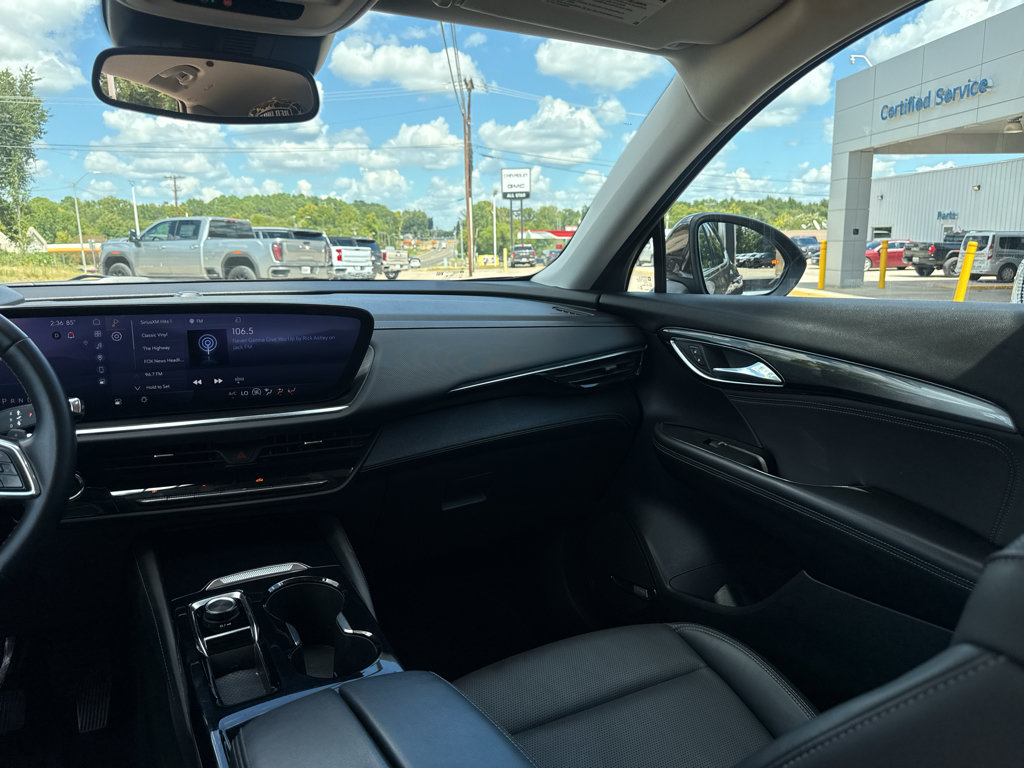 Used 2024 Buick Envision Preferred AWD/4WD image 19
