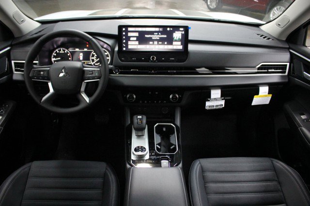 New 2026 Mitsubishi Outlander Trail Edition image 20